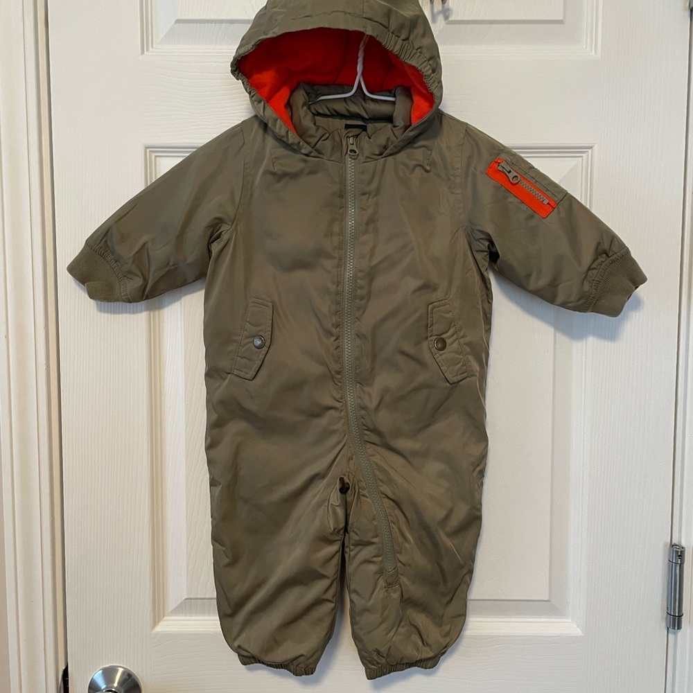Baby Gap SnowSuit Snow Suit 12-18months